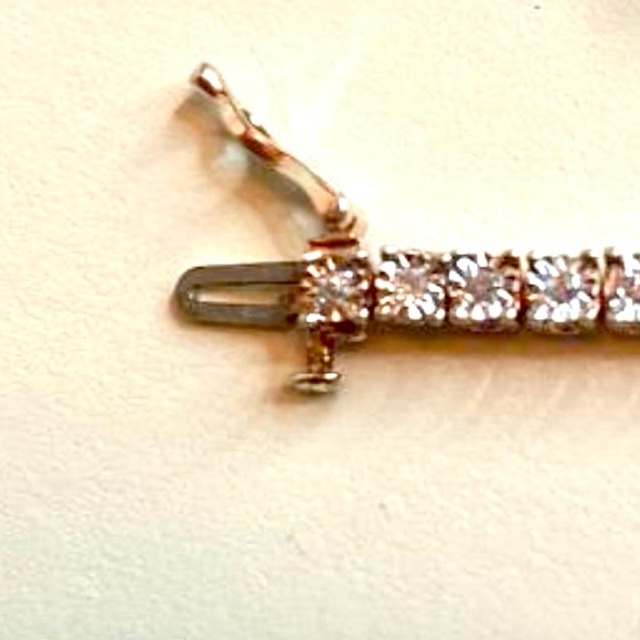 SUN Hallmarked 925 Moissanite Diamond Tennis Bracelet - Picture 3 of 7